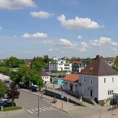 Huber Living Single 110 Apartment Germering